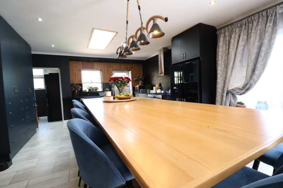 4 Bedroom Property for Sale in Sherwood Eastern Cape